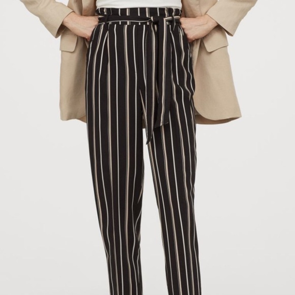 H&M - Black And Tan Stripe Paper Bag Pants Size 4